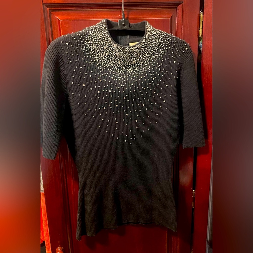 Elegant Sparkling Short Sleeve Top